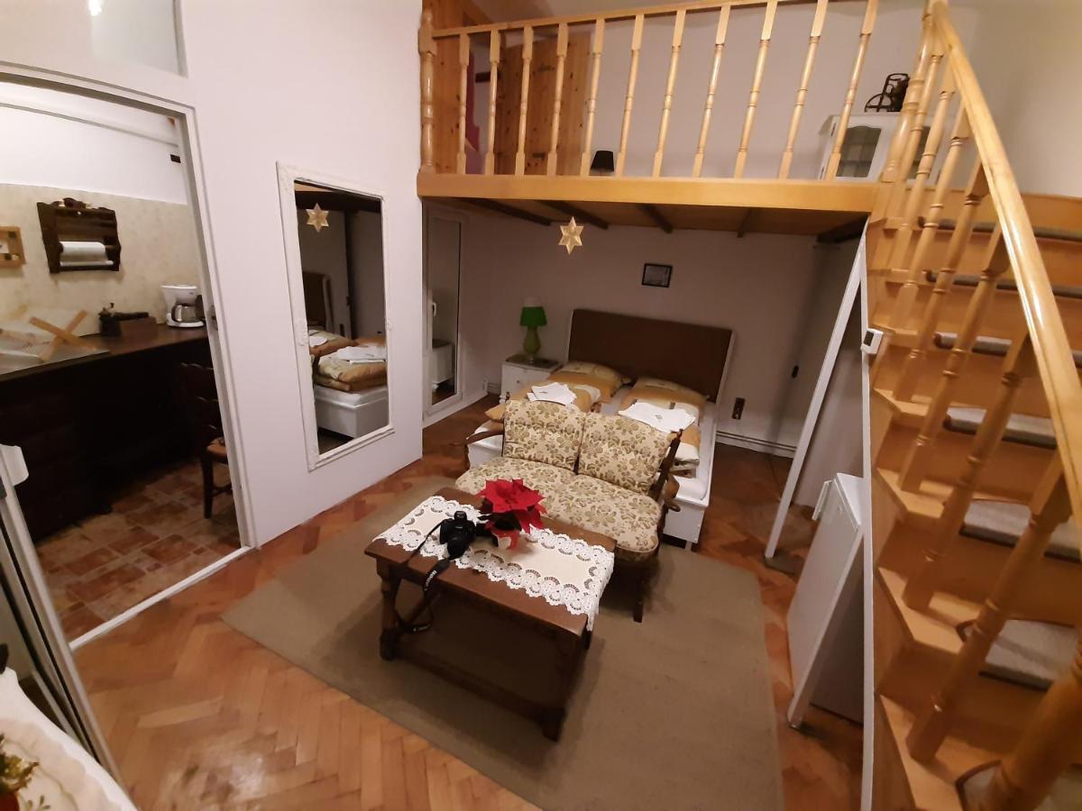 Ducville 2 Brasov Exterior photo